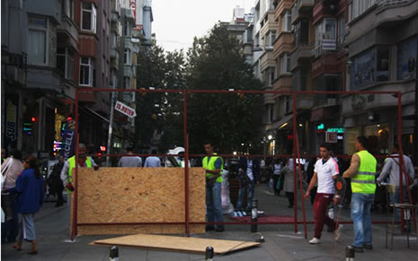 Taksim Meydanı trafiğe kapandı galerisi resim 17