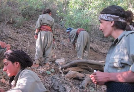 PKK'lının üzerinden çıkan fotoğraflar galerisi resim 9