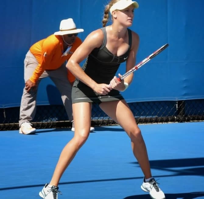 Tenisin yeni altın kızı Kanadalı raket Eugenie Bouchard galerisi resim 4