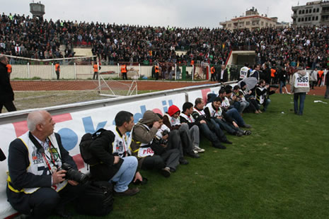 İşte kare kare olaylı Diyarbakır maçı galerisi resim 6