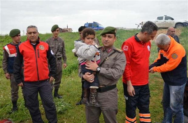 Meriç Nehri'nde kaçakları taşıyan tekne battı galerisi resim 10