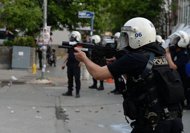 Kızılay'da 'Soma' eylemine polis müdahale etti galerisi resim 40