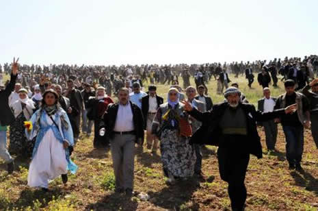 Öcalan'ın evini türbe yaptılar galerisi resim 19