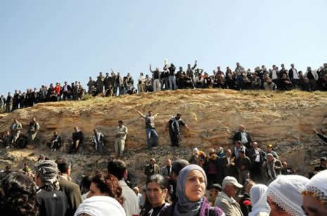 Öcalan'ın evini türbe yaptılar galerisi resim 20