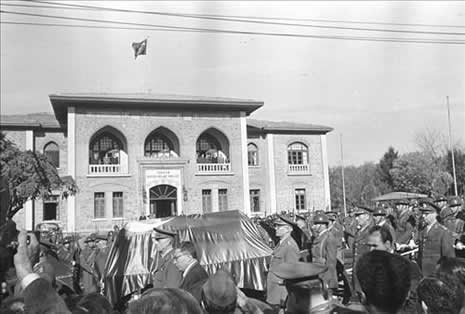 TBMM'nin ilk kez yayınlanan fotoğrafları galerisi resim 8