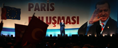 Erdoğan Paris'te 10 bin kişiye konuştu galerisi resim 7