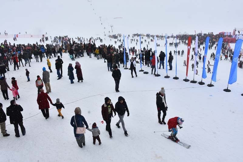 2 bin 800 metrede kar festivali galerisi resim 13