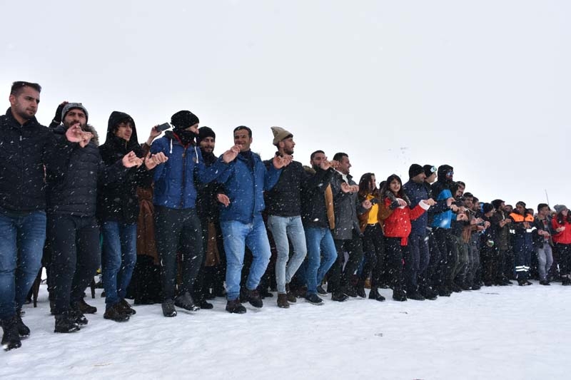 2 bin 800 metrede kar festivali galerisi resim 14