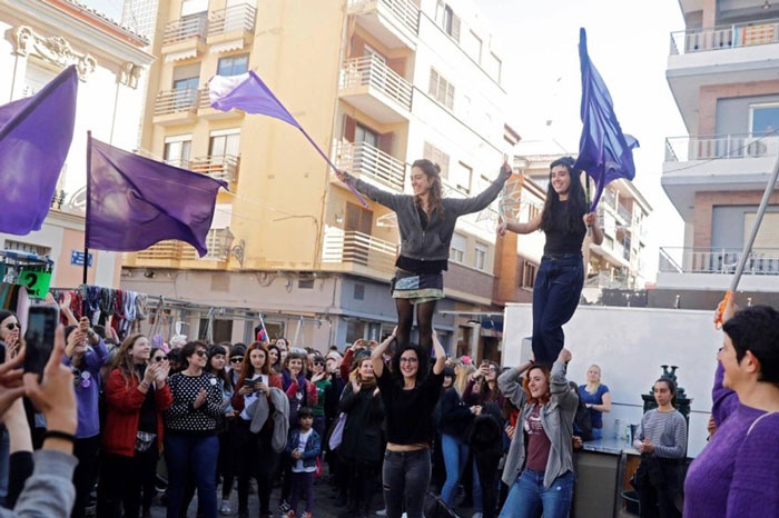 İspanyol kadınlar meydanları doldurdu galerisi resim 14