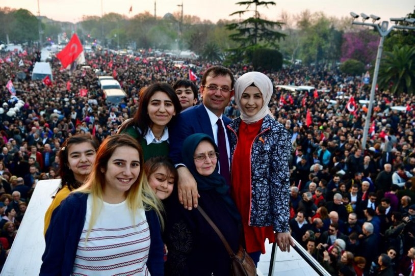 İstanbul Başkanı'nı böyle bağrına bastı galerisi resim 20