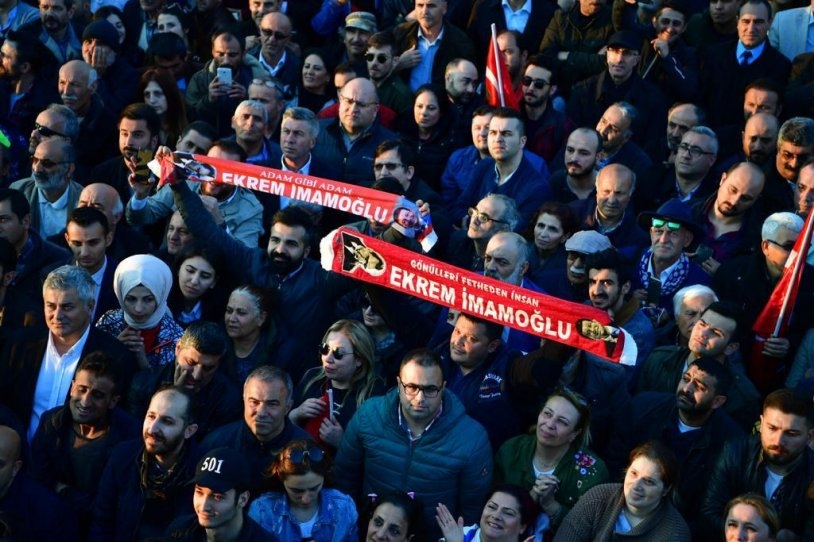 İstanbul Başkanı'nı böyle bağrına bastı galerisi resim 40