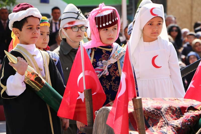 23 Nisan Çocuk Bayramı'ndan renki kareler galerisi resim 31