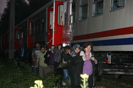 Kocaeli'de tren kazası: 4'ü ağır 32 yaralı galerisi resim 4