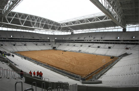 Galatasaraylı futbolcular stada hayran galerisi resim 5