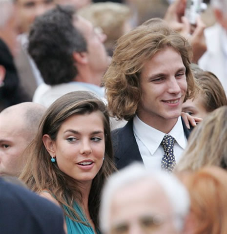 Monako Prensesi Charlotte Casiraghi galerisi resim 3