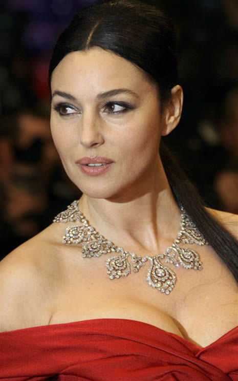 Monica Bellucci vücuduna âşık  galerisi resim 21