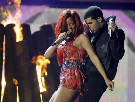 Grammy'nin en seksisi Rihanna  galerisi resim 5