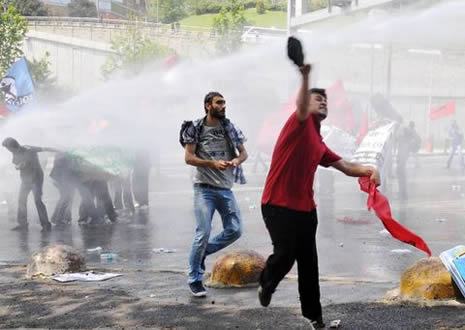 Beşiktaş'ta öğrenci protestosu!  galerisi resim 10