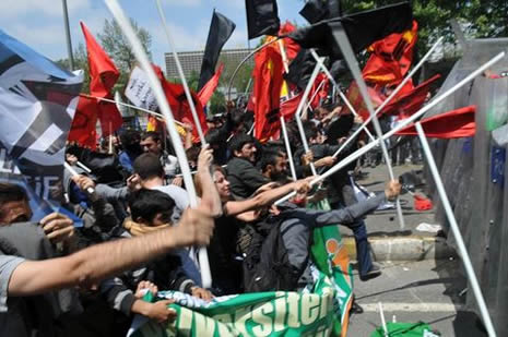 Beşiktaş'ta öğrenci protestosu!  galerisi resim 21