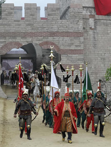 İstanbul'un fethi Haliç'te coşkuyla kutlandı galerisi resim 3