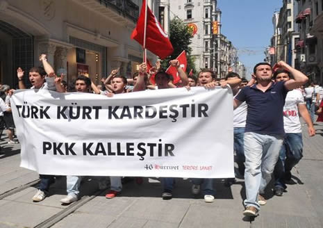 Türkiye terörist saldırıyı protesto etti!  galerisi resim 11