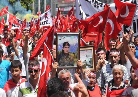 Türkiye terörist saldırıyı protesto etti!  galerisi resim 14