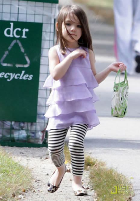 Suri Cruise 5 yaşında makyaja başladı galerisi resim 15