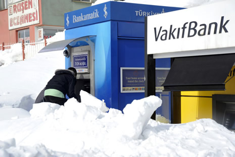 Bitlis'e karında ötesi yağdı... galerisi resim 9