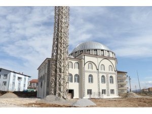 Kavak Merkez Camii destek bekliyor