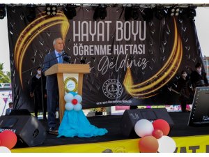 Mersin’de ’Hayat Boyu Öğretme Haftası’ törenle başladı