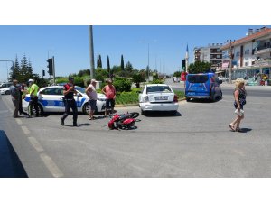 Zincirleme kazada motosiklet sürücüsü ölümden döndü