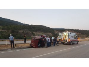 Tokat’ta hafif ticari araç devrildi: 2 ölü, 2 yaralı