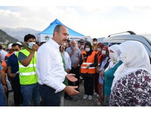 Adalet Bakanı Gül: “Yangınlar hepimizin yüreğini yaktı”