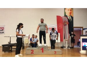 Hakan Dağ, 4 yıldır Türkiye şampiyonluklarıyla Denizli’yi gururlandırıyor