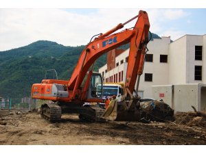 Kastamonu’da felaketin izlerini silebilmek için çalışmalar devam ediyor