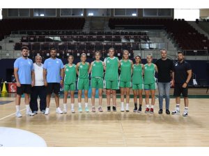 İzmitli basketbolcuların fikstürü belli oluyor