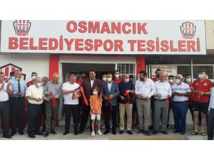 Osmancık’ta yapımı tamamlanan belediyespor sosyal tesisleri hizmete açıldı