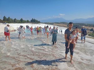 Pamukkale’de sonbahar yoğunluğu