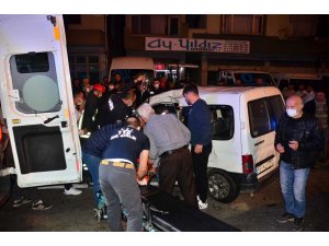 Ambulans ile hafif ticari aracın çarpıştığı kaza kamerada