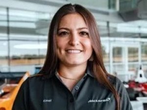 Formula 1'in Türk kadın mühendisi Emel Cankaya