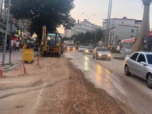 Atatürk Bulvarı araç trafiğine açıldı