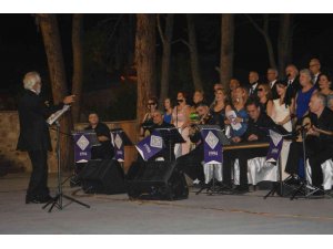 Ayvalık Müzik Derneği’nden müthiş konser