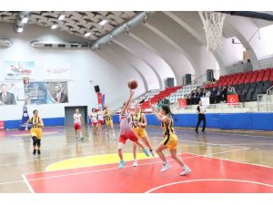 Aydın’da U16 Kızlar Basketbol Bölge Şampiyonası başladı