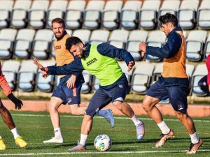 Başakşehir, Ankaragücü maçı hazırlıklarına başladı