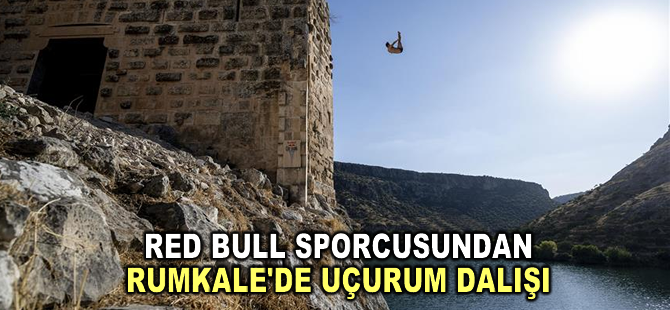 Red Bull sporcusundan Rumkale'de uçurum dalışı