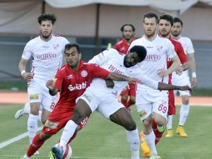 Antalyaspor’dan alacağı bulunan Galatasaraylı eski oyuncuya ‘ölüm tehditi’