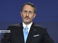 Fahrettin Altun'dan yazar Selim İleri için başsağlığı mesajı