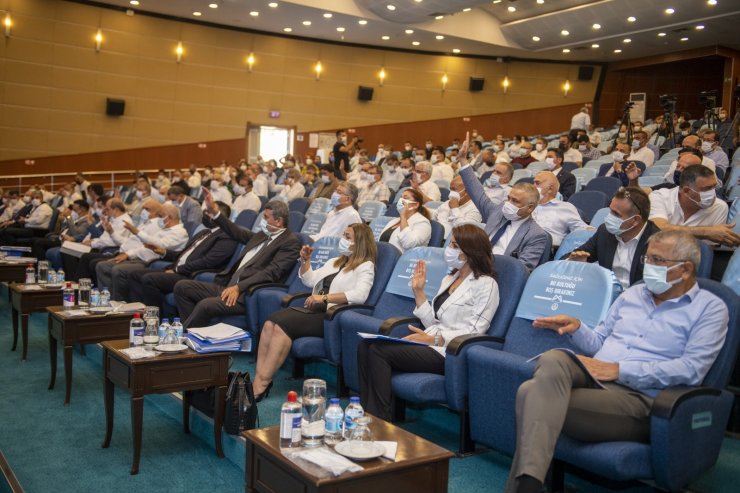 Başkan Seçer, Mersin’e yeni liman için çağrıda bulundu