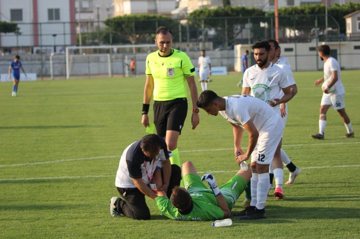 Köprücük kemiği kırılan futbolcu sezonu kapattı