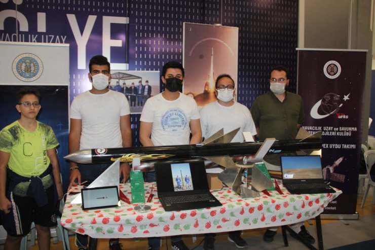 Erzurum’da robotlar yarıştı